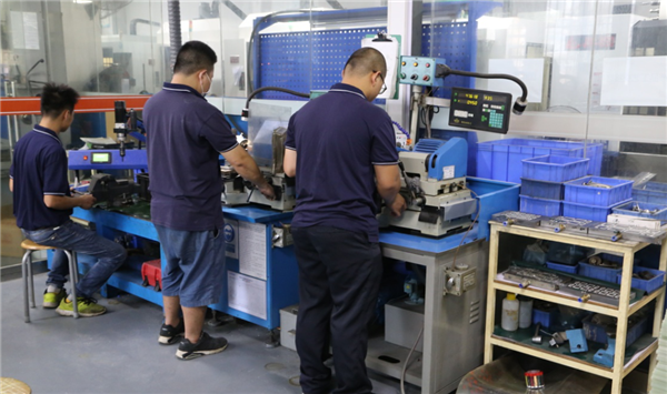 Center Punch Grinder