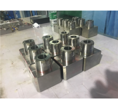 Precise components with many cavities