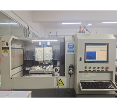 CNC double-head machining center